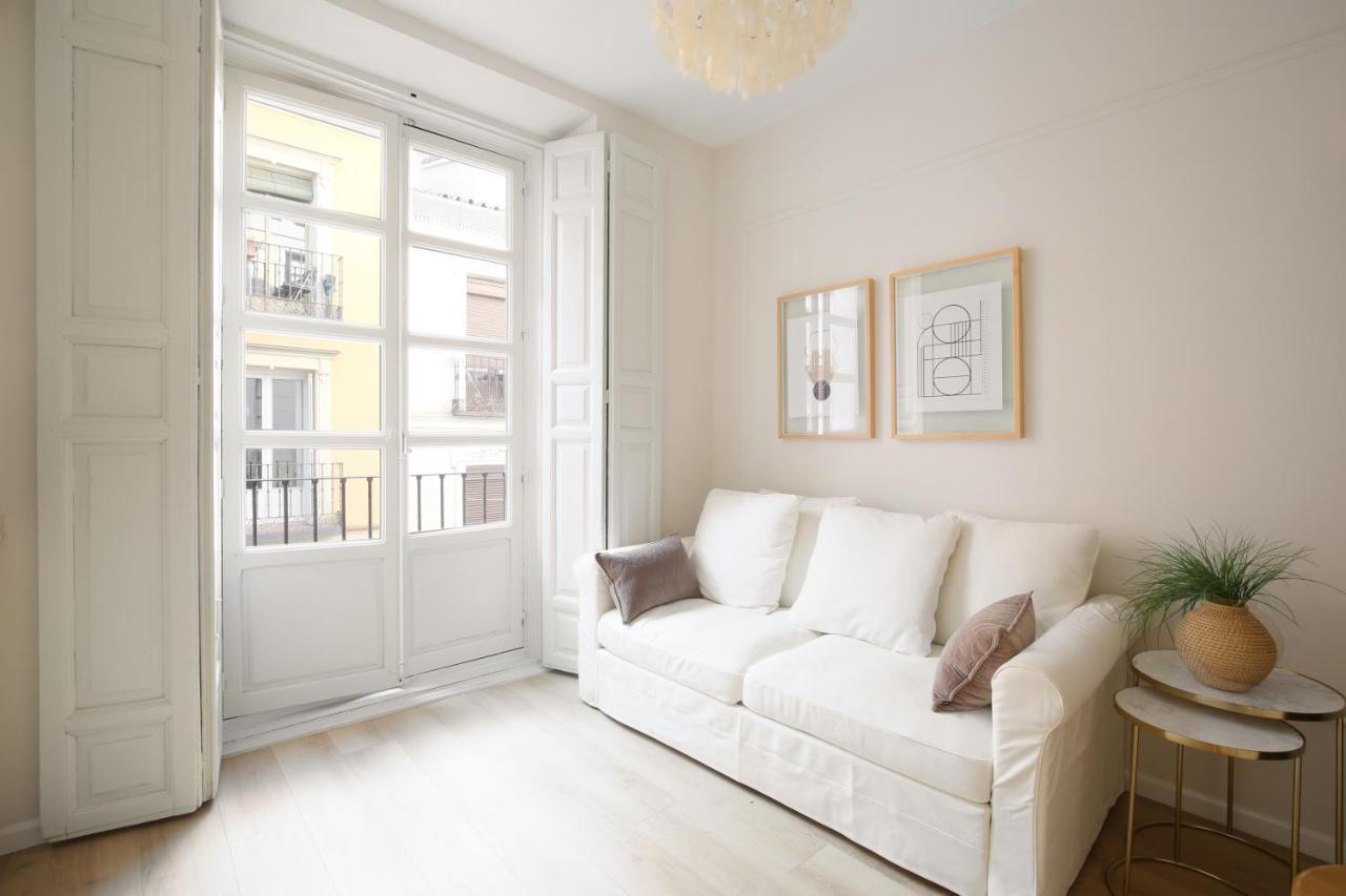 Staylish In Malasana Appartement
